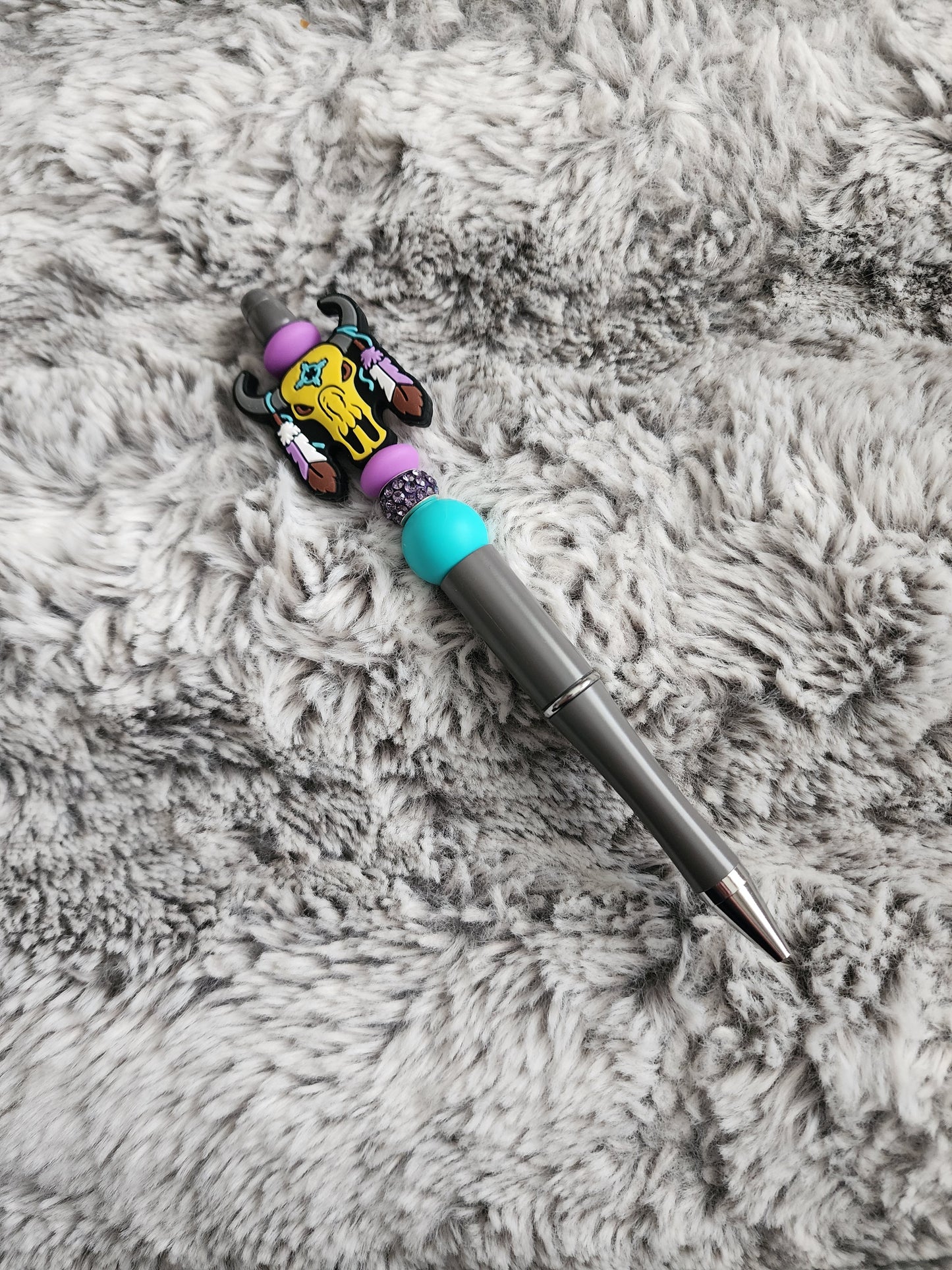 Beaded skull Pen