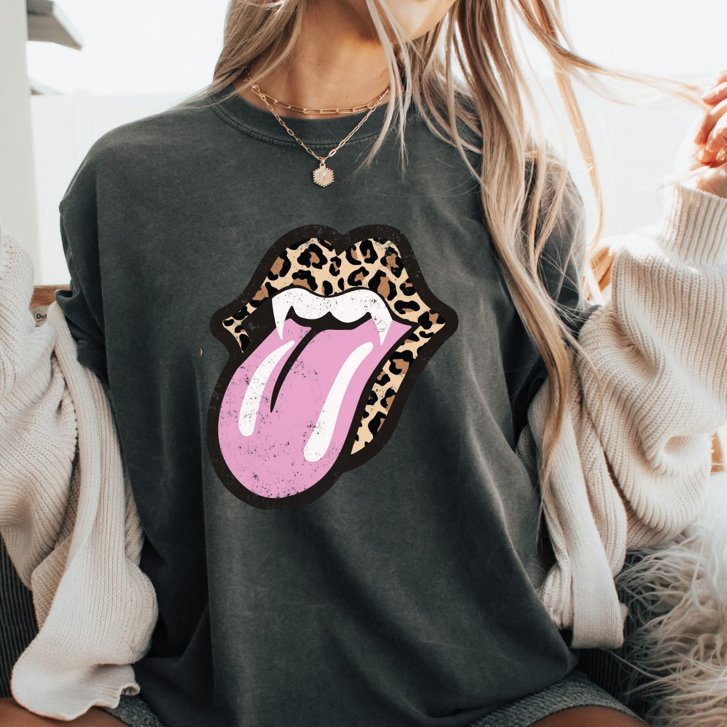 Leopard fang tongue (Transfer)